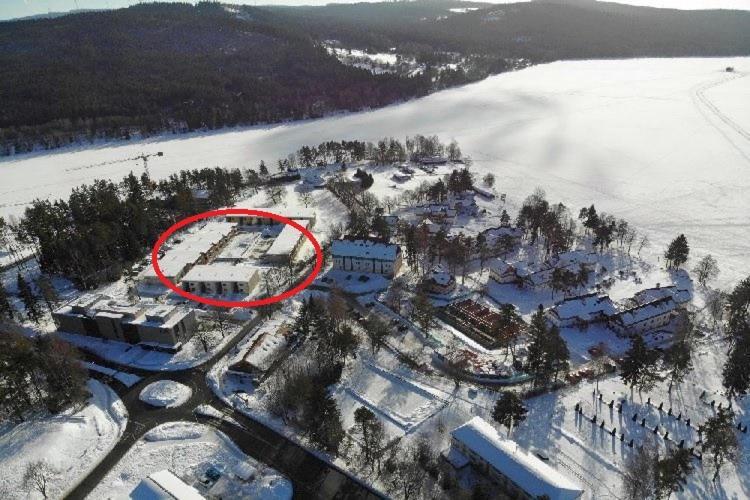 Apt C-3 V Arealu Doky Lipno - Bezbarierovy ليبنو ناد فلتافو المظهر الخارجي الصورة